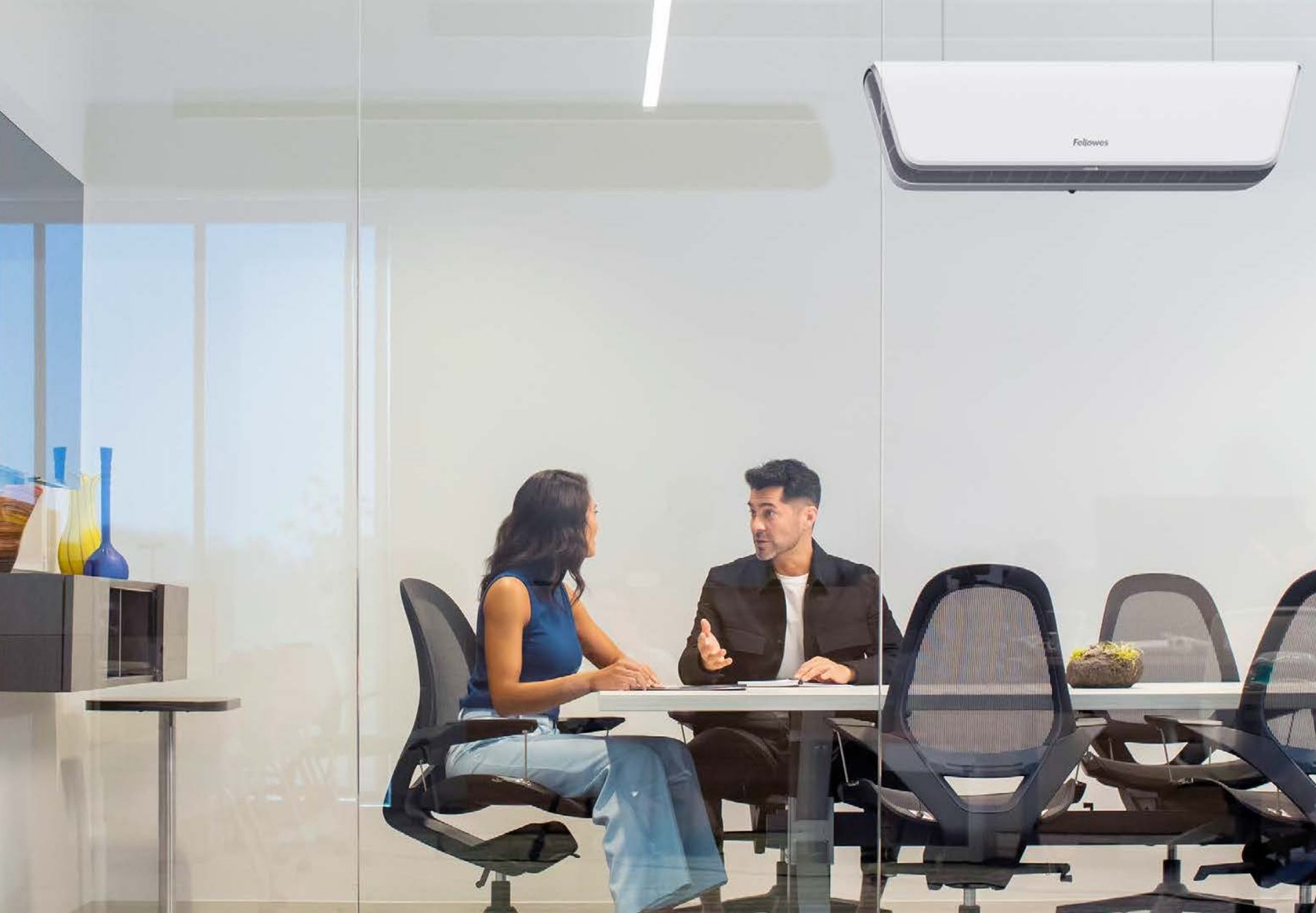 ABOUT Fellowes