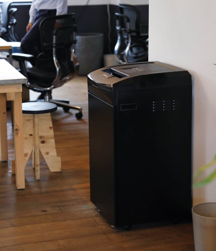 A3用紙対応シュレッダー